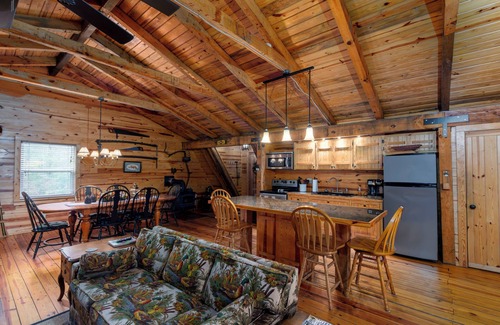 Globe House | Beautiful loft built over rustic barn.