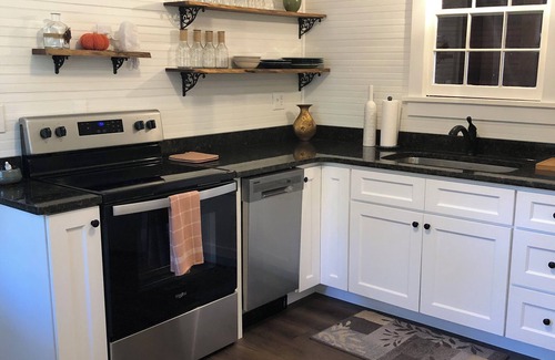 Greensboro Cabin | Beautiful Log Cabin River Retreat- In very convenient location!
