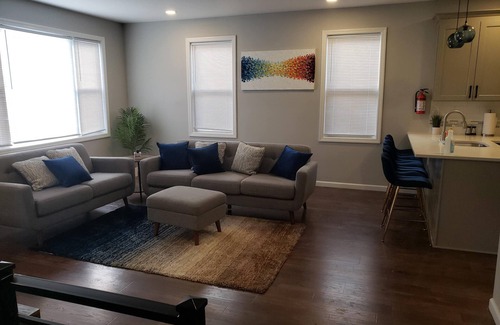Paterson Apartment | ✔Beautiful Luxury Apartment ✔15 mi from American Dream Mall & Prudential Center.