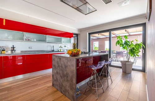 Sveta Katarina Villa | Beautiful modern 4-BR villa for 8 with pool in Istria