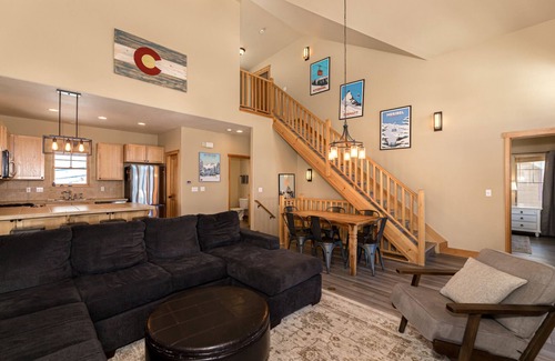Rendezvous House | Beautiful Mountain Home - Comfortably Removed Yet Close to All-Season Activities