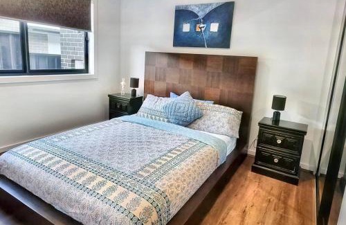 Throsby House | Beautiful New home in Throsby with 5 Bedrooms