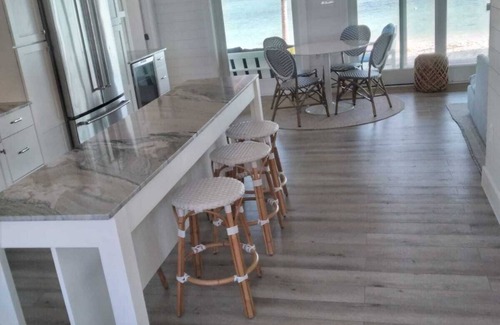 Cherokee House | Beautiful Oceanfront Home in Casuarina Point