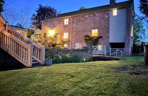 Redbrook House | Beautiful Old Water Mill in Rural Herefordshire