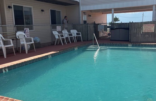 Seaside Heights Condo | Beautiful One bedroom condo with pool
