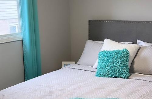 Paris House | Beautiful Paris, Ontario!