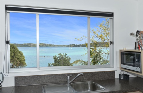 Parua Bay House | Beautiful Parua Bay waterfront bach