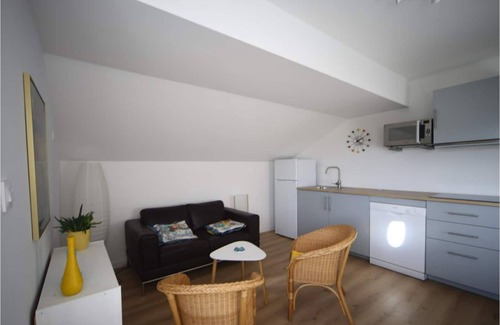 Chambery Apartment | Beautiful, peaceful apartment with mountain view