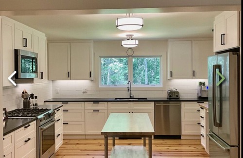 Monterey House | Beautiful, peaceful modern home in a wooded area with town beach lake access