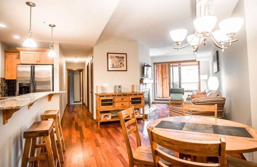 Town Centre Condo | Beautiful Peak Vista - 2BR w Stunning Mt Views