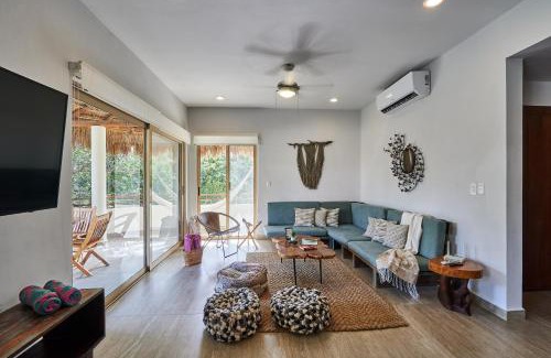 Zama Apartment | Beautiful Penthouse with Private Rooftop and Hot Tub