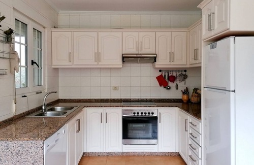 Mera de arriba Villa | Beautiful, private villa with expansive garden close to beaches.