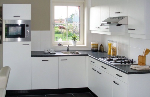 Graft House | Beautiful private villa for 6 guests with WIFI, TV, terrace and parking