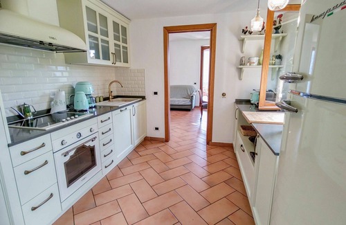 Carlazzo House | Beautiful private villa for 6 people with private pool, WIFI, TV, terrace and parking