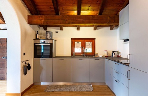 Vercana House | Beautiful private villa for 12 people with WIFI, TV and patio
