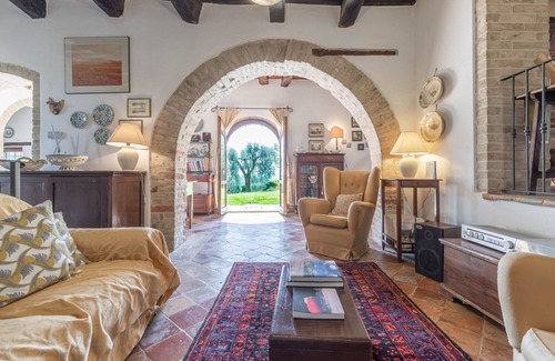 Offida Villa | Beautiful private villa for 10 people with WIFI, panoramic view and parking, close to Ascoli Pic...