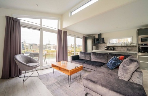 Linden House | Beautiful private villa for 6 guests with WIFI, TV and terrace