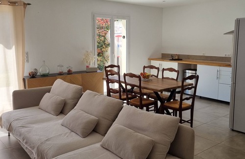 Poggio-Mezzana House | Beautiful, quiet house within walking distance of the sea.
