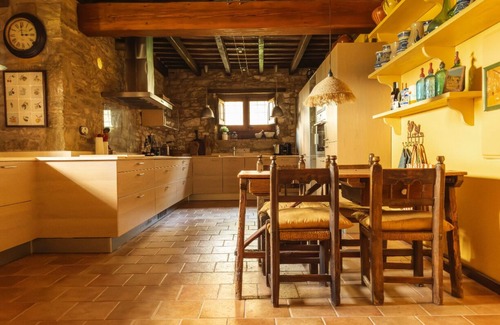 Granera House | Beautiful renovated farmhouse very close to Barcelona