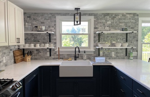 Hinsdale House | Beautiful Renovated Home, Close to Multiple Ski Mountains.