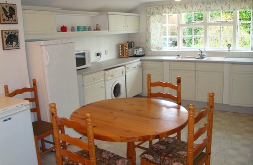 New Forest District Apartment | Beautiful Self Contained Flat In A Fine Period Country House