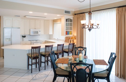 Seven Mile Beach Condo | Beautiful, spacious oceanfront condo, luxury inside and out!