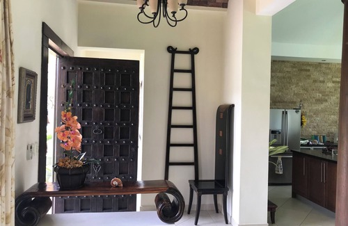 Los Cobanos House | Beautiful Spacious 5-bedroom home ready for vacation!