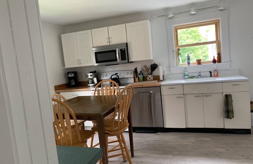 Montpelier Apartment | Beautiful & Spacious Apartment on College Street