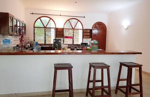 Mtwapa House | Beautiful spacious apartement near beach and creek in silent nature
