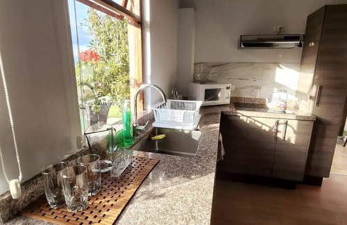 Tumbaco Apartment | Beautiful Studio. Wonderful viewnn