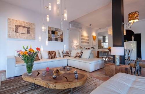 Marbella Villa | Beautiful sunny villa with pool and sea views Marbella (ELVIRIA)