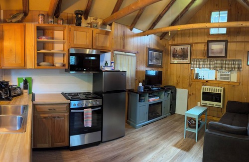 Iron River Cabin | Beautiful Sunset Lake cabin rental