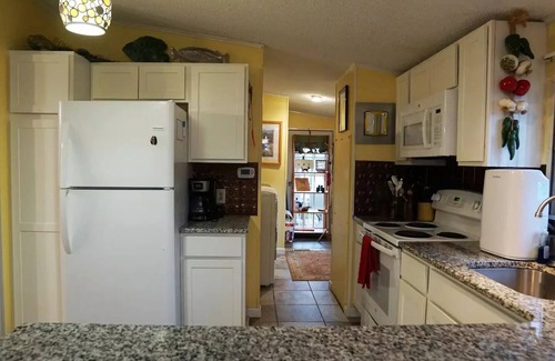 Mayhew House | Beautiful sunsets, great water views!nn