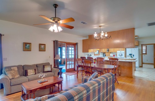 Turtle Beach House | Beautiful Toledo Bend Retreat w/Private Dock