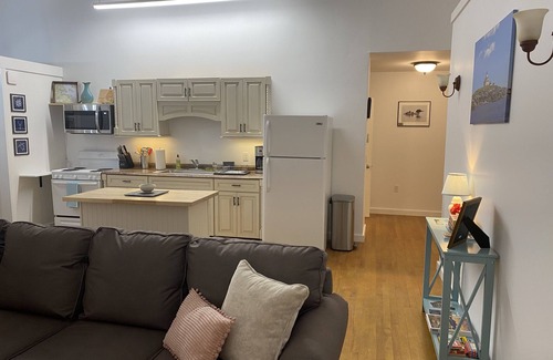 Manset Apartment | Beautiful two-bedroom in Manset Village
