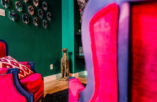 Bentonville - Fayetteville Apartment | Beautiful upstairs apartment featuring local art