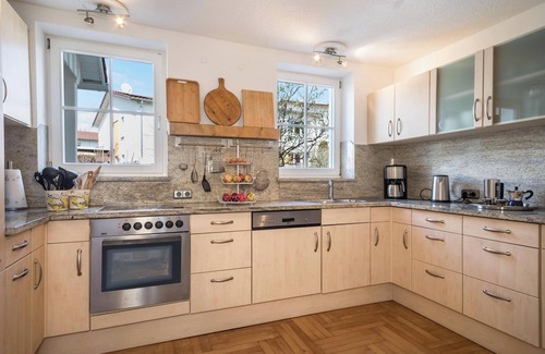 Waggershausen Apartment | Beautiful Vacation Apartment In The "House See- und Säntisblick" EG With Wi-Fi