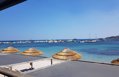 Cirendinu Villa | BEAUTIFUL VILLA 4 * renovated 2025 Swimming pool, 4Bedrooms, 4Bathrooms, 2WC Sea Mountain view