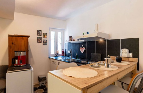 Badalucco House | Beautiful villa for 3 people with terrace and parking