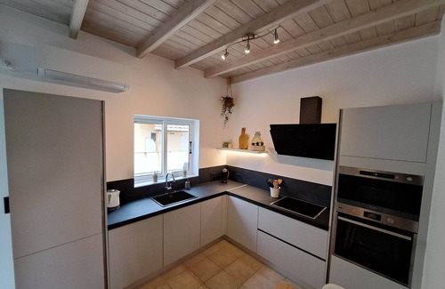 Ag. Georgios Villa | Beautiful villa with private infinity pool at 300m from the beach and restaurant