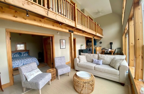 Spruce Head House | Beautiful Waterfront Home