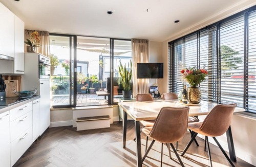 Municipality of Aalsmeer Boat Rental | Beautiful Water Villa, near Schiphol and Amsterdam