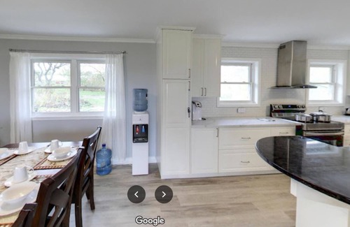 Augusta House | Beautiful Waterfront Home on St. Lawrence River