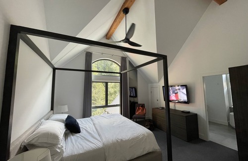 Nordic Estates House | Beautiful Whistler Mountain-Side House