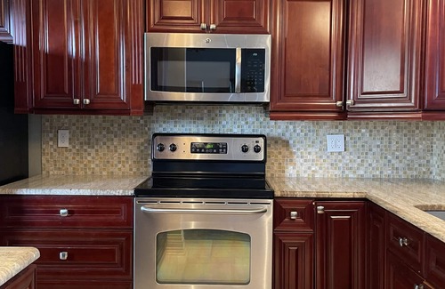 Fort Pierce Shores Condo | Beautifully appointed 2 bed/2 bath 8th fl beachfront condo on Hutchinson Island!