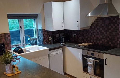 Redbrook House | Beautifully converted stone barn with lovely views of the Welsh Borders