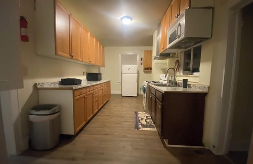 Pikesville Apartment | Beautifully furnished entire first floor home