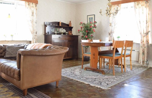 Langasjo House | Beautifully located house near the forest.