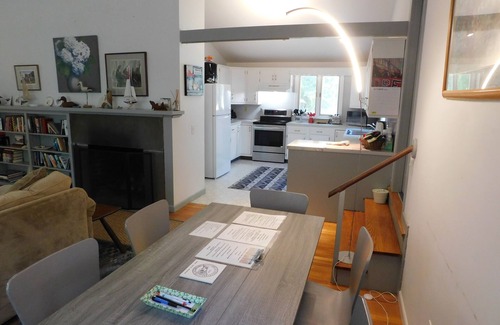 Wellfleet Condo | Beautifully Maintained Home, Large Deck (CS0004)