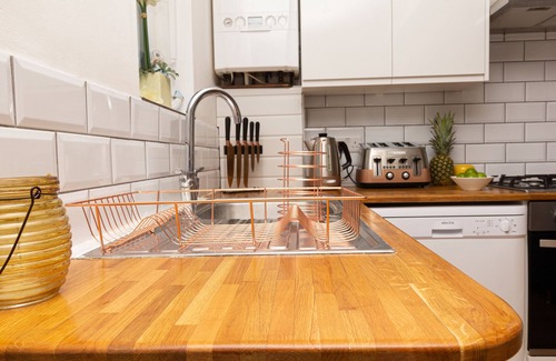 Brighton City Centre Apartment | Beautifully presented 4 bedroom flat in a great location